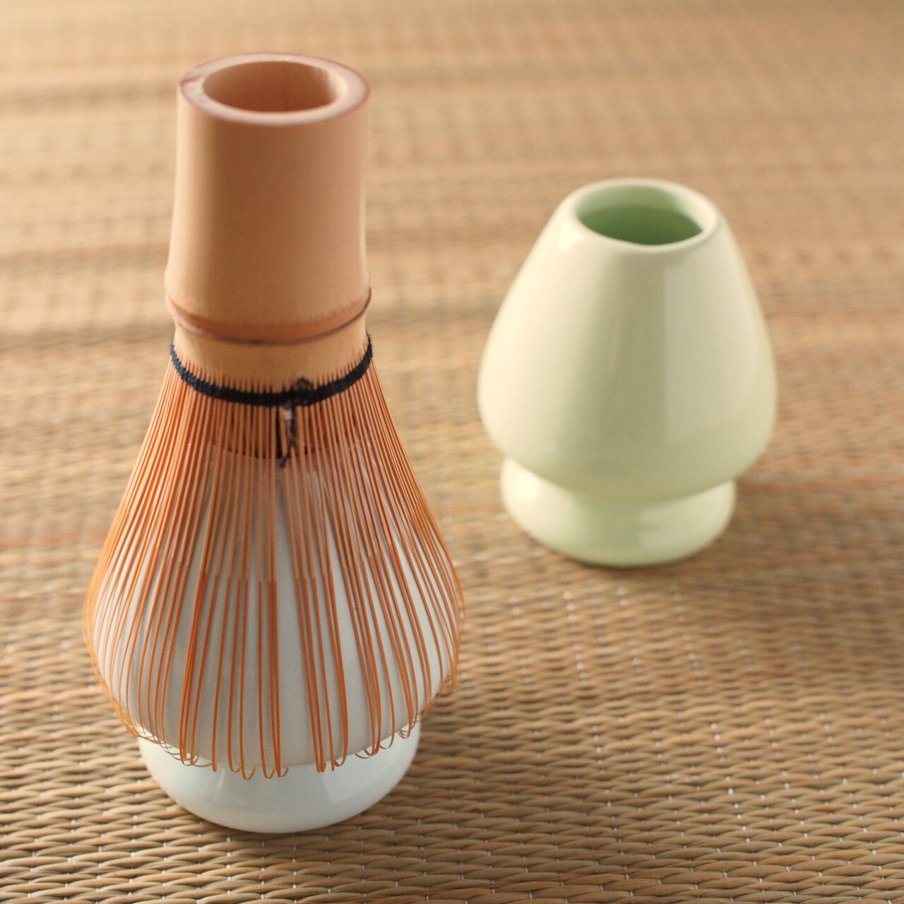 Ceramic Chasen Holder