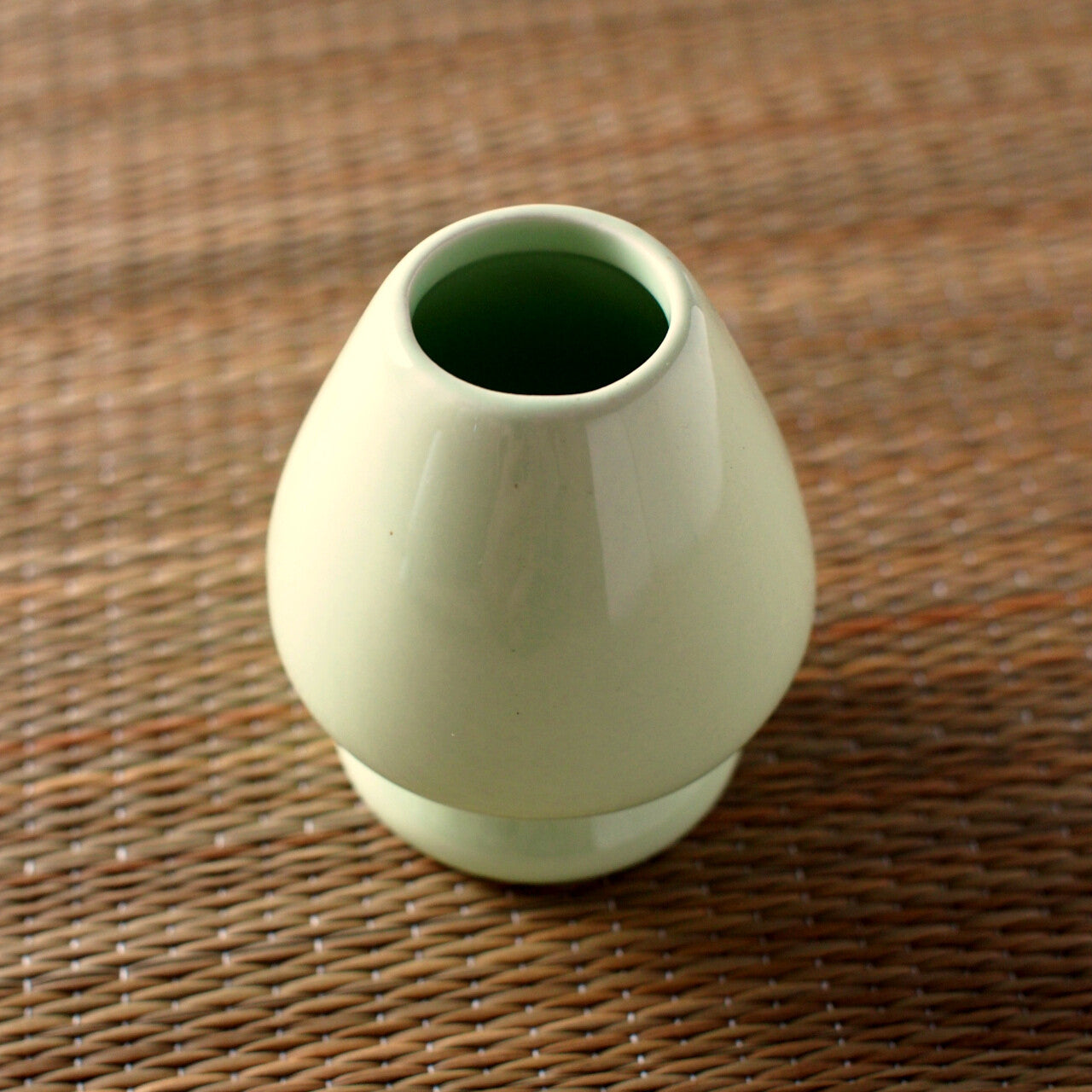 Ceramic Chasen Holder