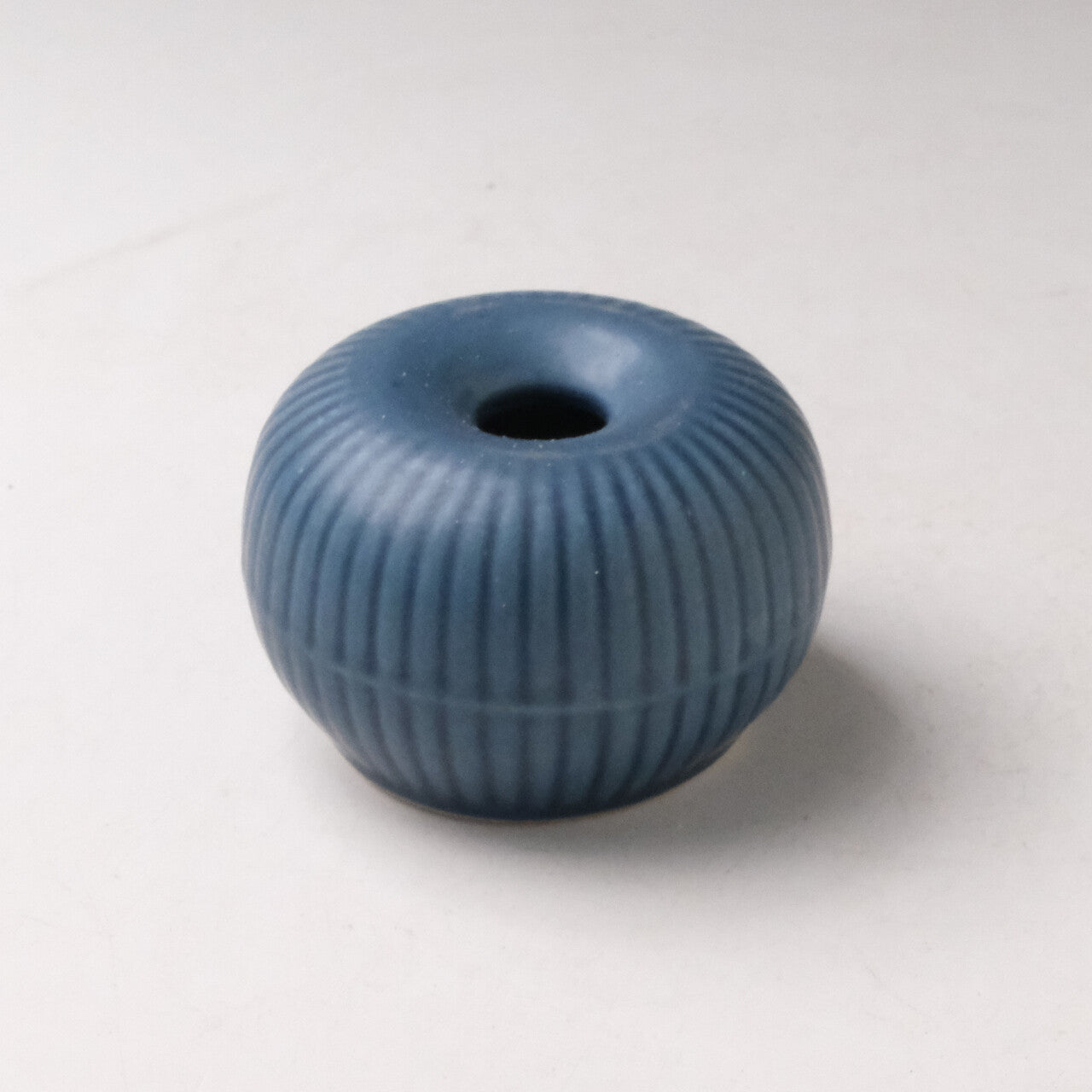 Round Ceramic Chasen Holder
