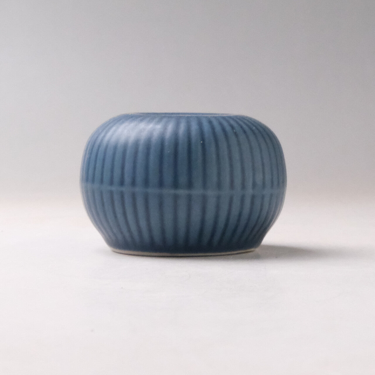 Round Ceramic Chasen Holder